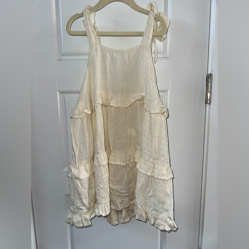 Rylee + Cru Cream Tiered Ruffle Dress NWT